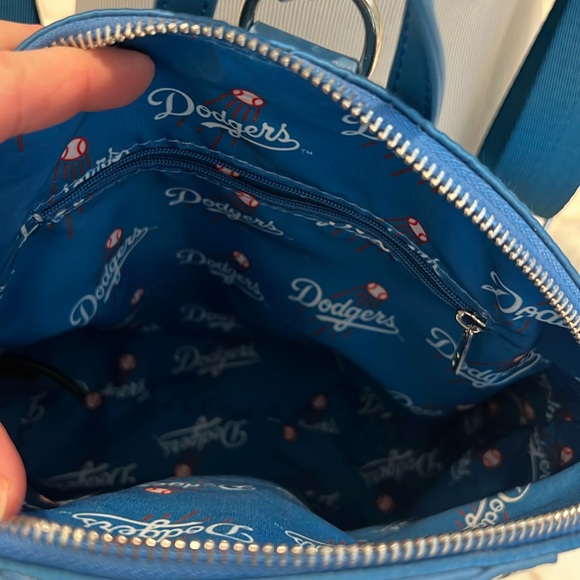 Loungefly MLB LA Los Angeles Dodgers Blue Satin Jacket Convertible Mini Backpack - Picture 9 of 11